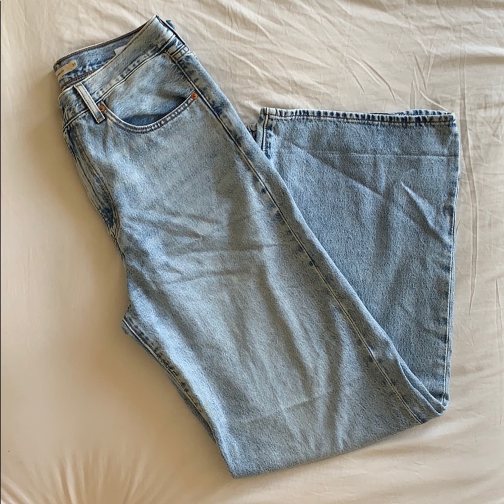 Levi’s ribcage denim